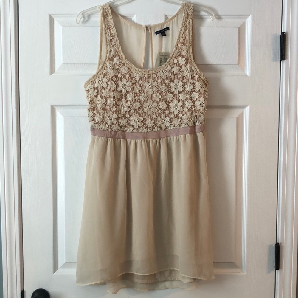 American Eagle Lace dress
